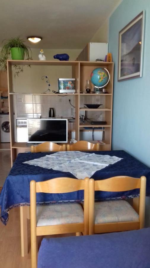 Apartment Bella Vista โปเรช ภายนอก รูปภาพ